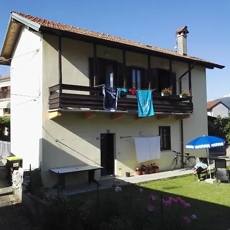 Casa Bellavista - Maggiore View And Garden Hébergement de vacances *