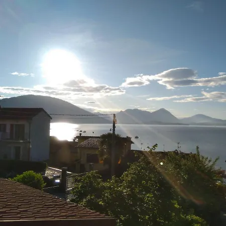 Semesterbostad Casa Bellavista - Maggiore View And Garden *