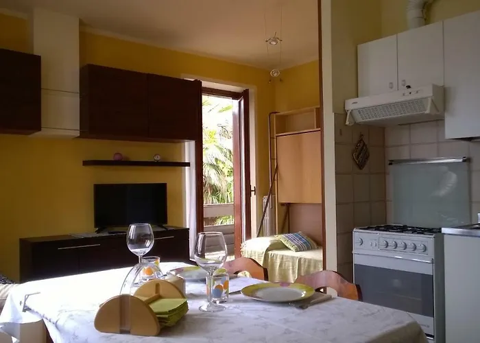 Tatil Evi Casa Bellavista - Maggiore View And Garden *