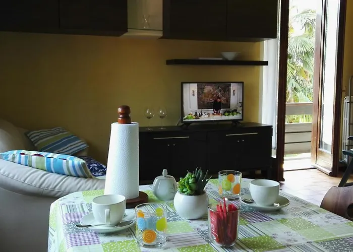 Casa Bellavista - Maggiore View And Garden Tatil Evi *